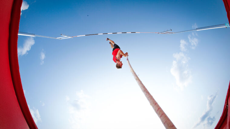 5 ways to prevent running through in Pole Vaulting: